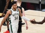 星空竞猜-包含JackeyLove爆冷击败加拿大队，惊险取胜引爆全场！的词条