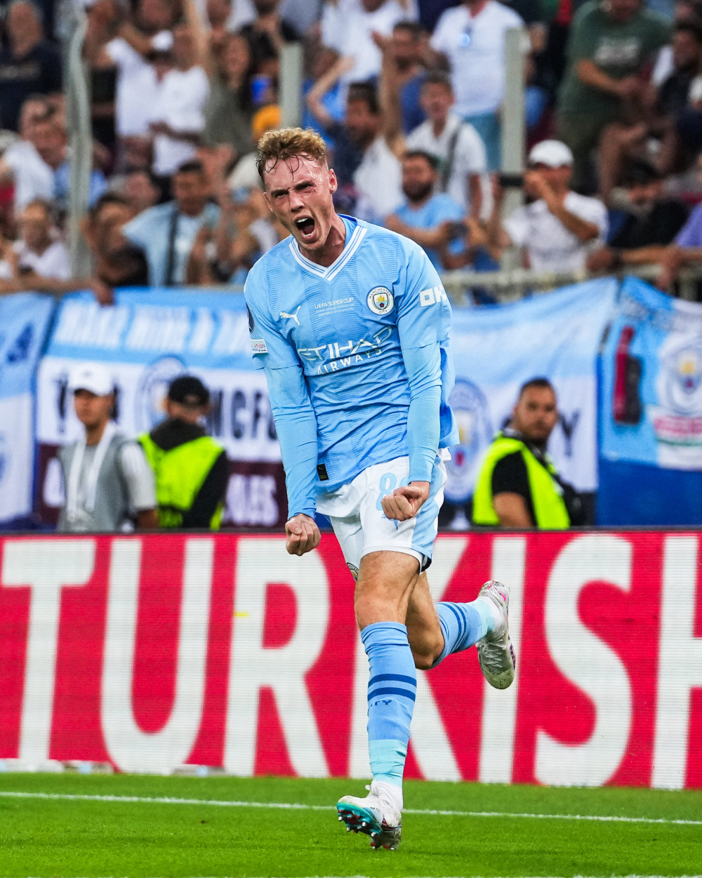 今晨欧超杯焦点战，摩纳哥止住颓势，气氛紧张，团队化学反应显著(俄罗斯黑巧克力72还是85)