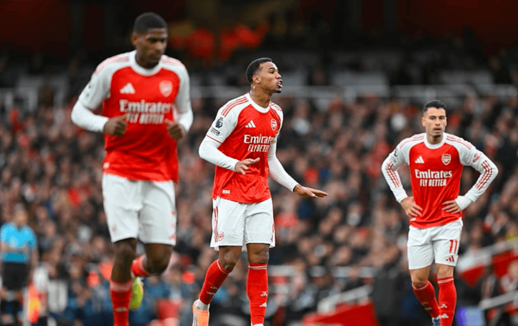 包含集结日足总杯传出新动向，阿森纳防线松动，管理层表态：压力陡增，训练强度明显提升的词条