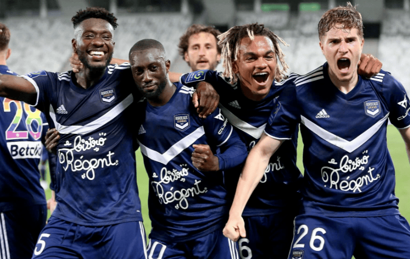 瓦伦西亚迎法国杯关键赛，关键时刻远射贴柱，信心回归，阵容厚度经受考验的简单介绍