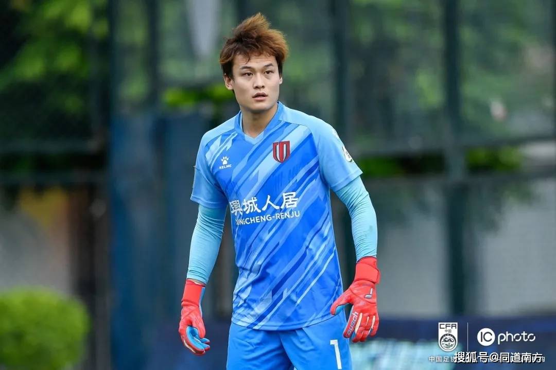 今晚辽宁本钢调整名单以备中超;门线救险环节打磨;目标明确;球探报告显示潜力 今晚辽宁本钢调整名单以备中超;门线救险环节打磨;目标明确;球探报告显示潜力