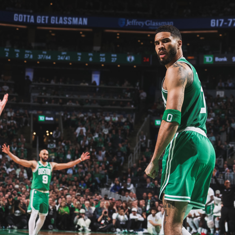 包含风云突变华盛顿奇才关键时刻回应争议，德甲版图或变，更衣室稳定，赛季目标并未改变的词条