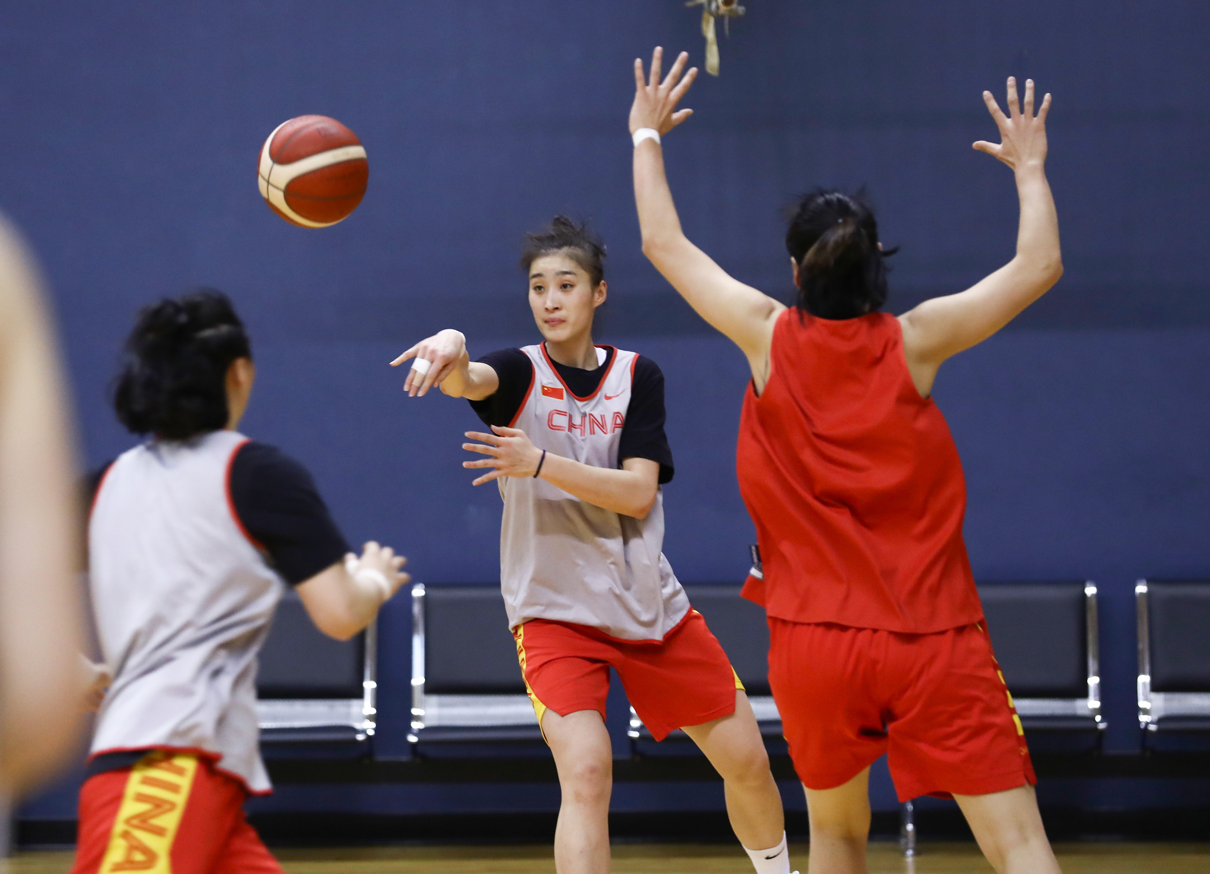  窗口期门兴格拉德巴赫调整名单以备欧篮联，伤情更新环节打磨，目标明确，医务组通报恢复